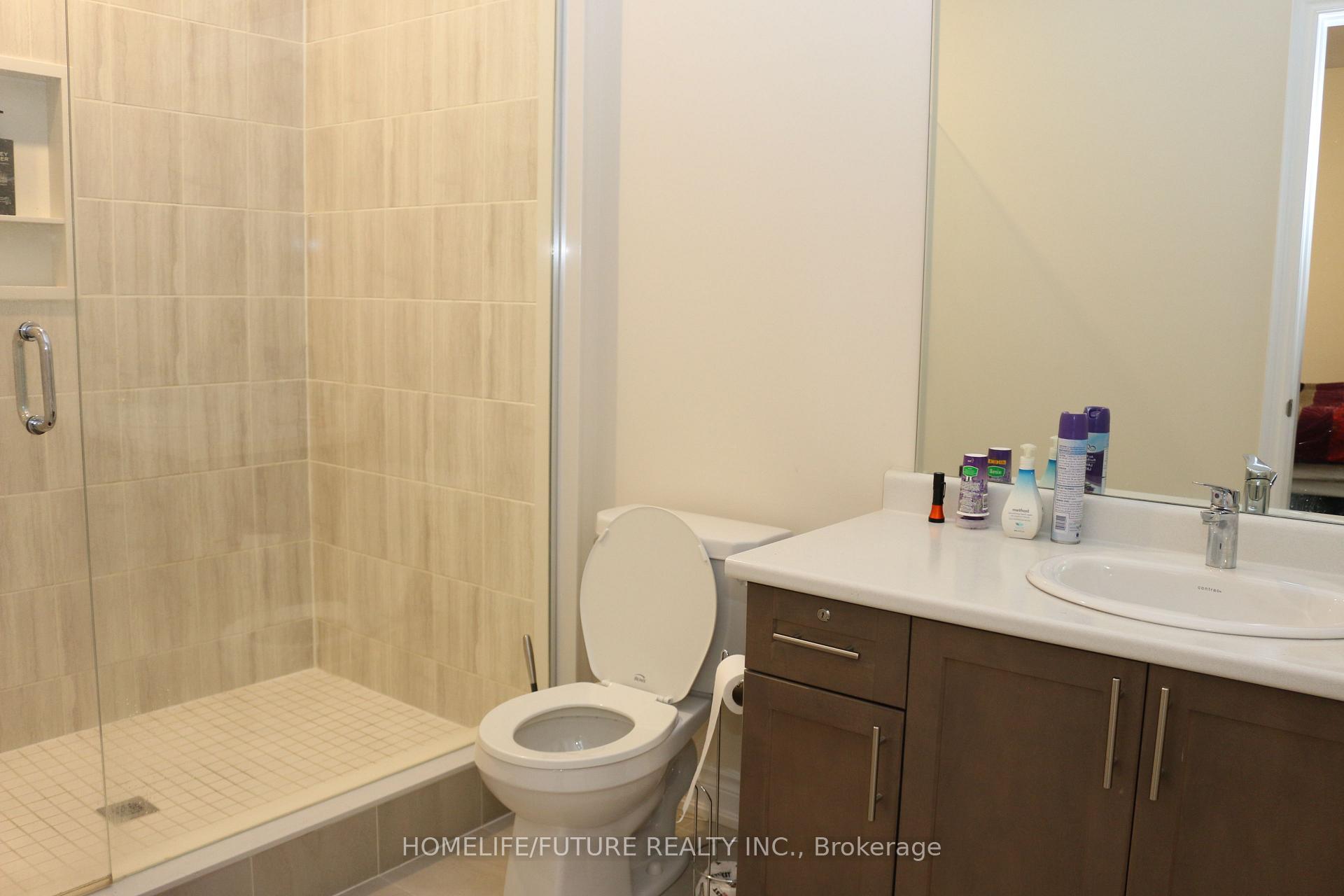 Photo 6 of 80 Grady Drive, Clarington, Newcastle — HOMEH