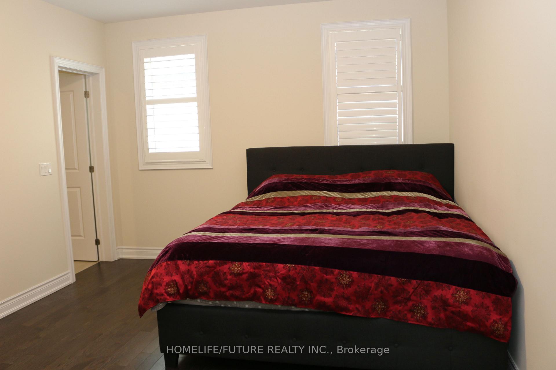 Photo 7 of 80 Grady Drive, Clarington, Newcastle — HOMEH