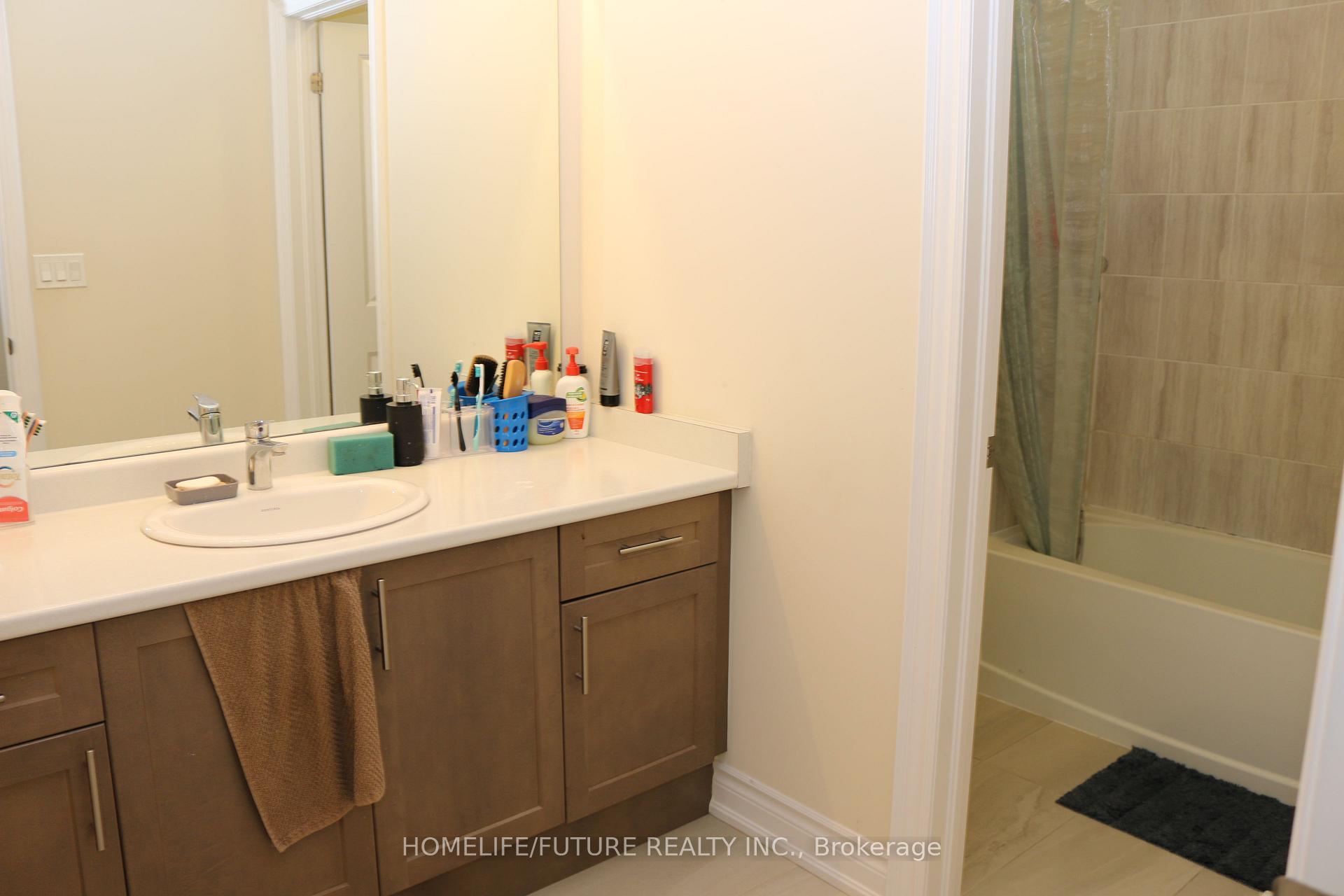Photo 13 of 80 Grady Drive, Clarington, Newcastle — HOMEH