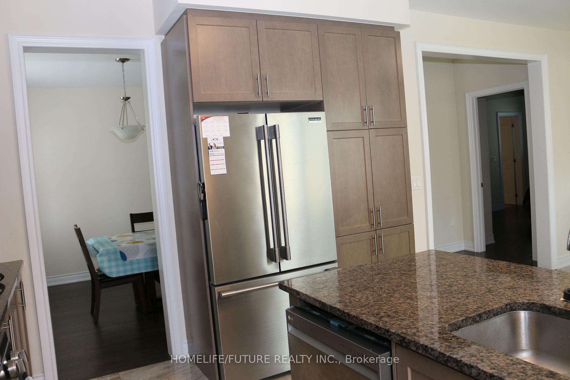 Photo 17 of 80 Grady Drive, Clarington, Newcastle — HOMEH