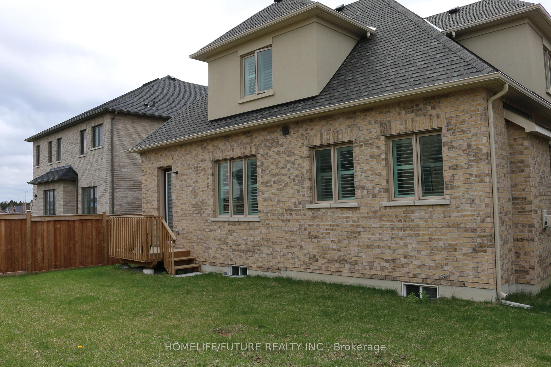Photo 18 of 80 Grady Drive, Clarington, Newcastle — HOMEH