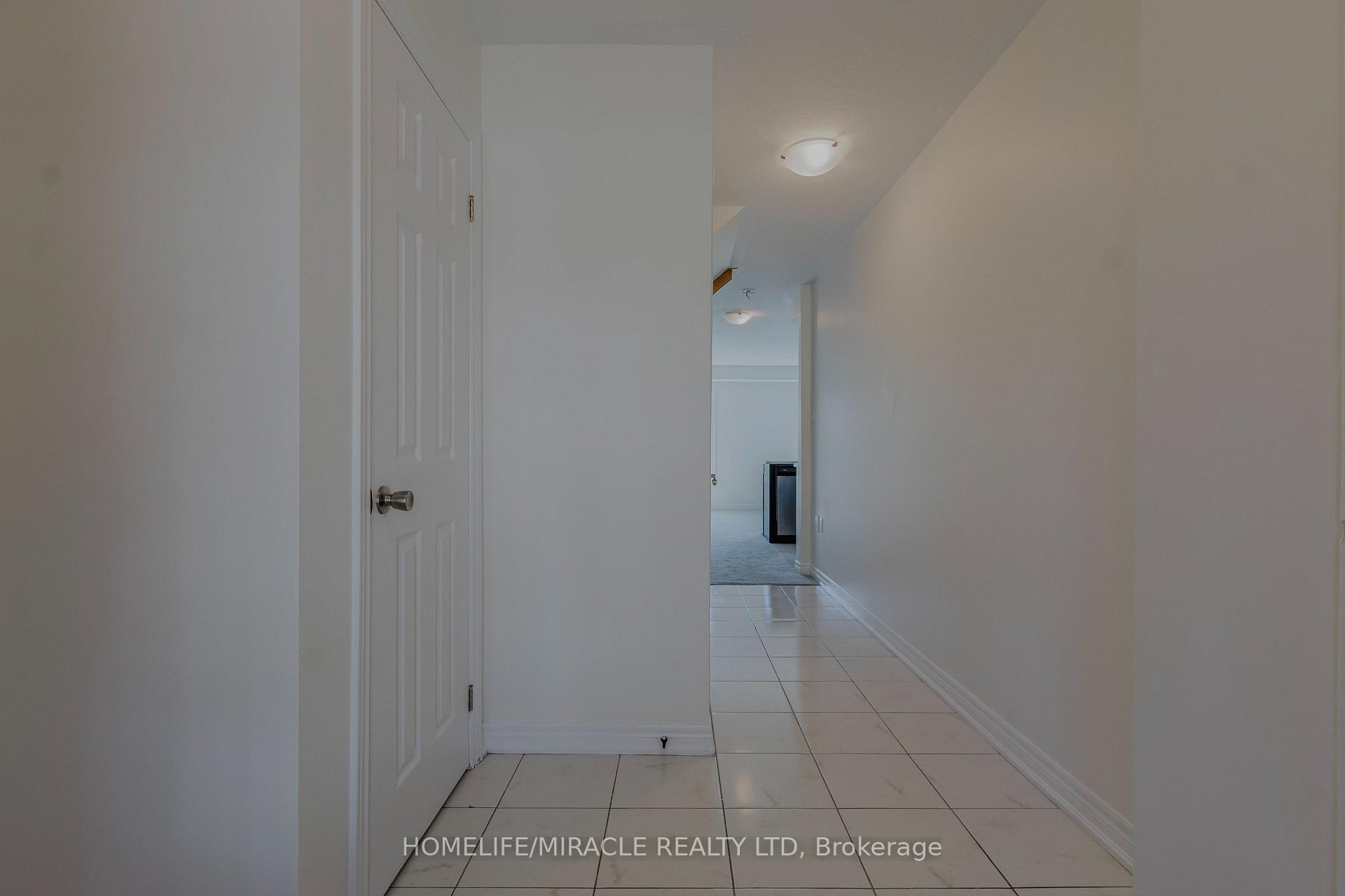 Photo 5 of Unit 21, 740 Linden Drive, Cambridge — HOMEH