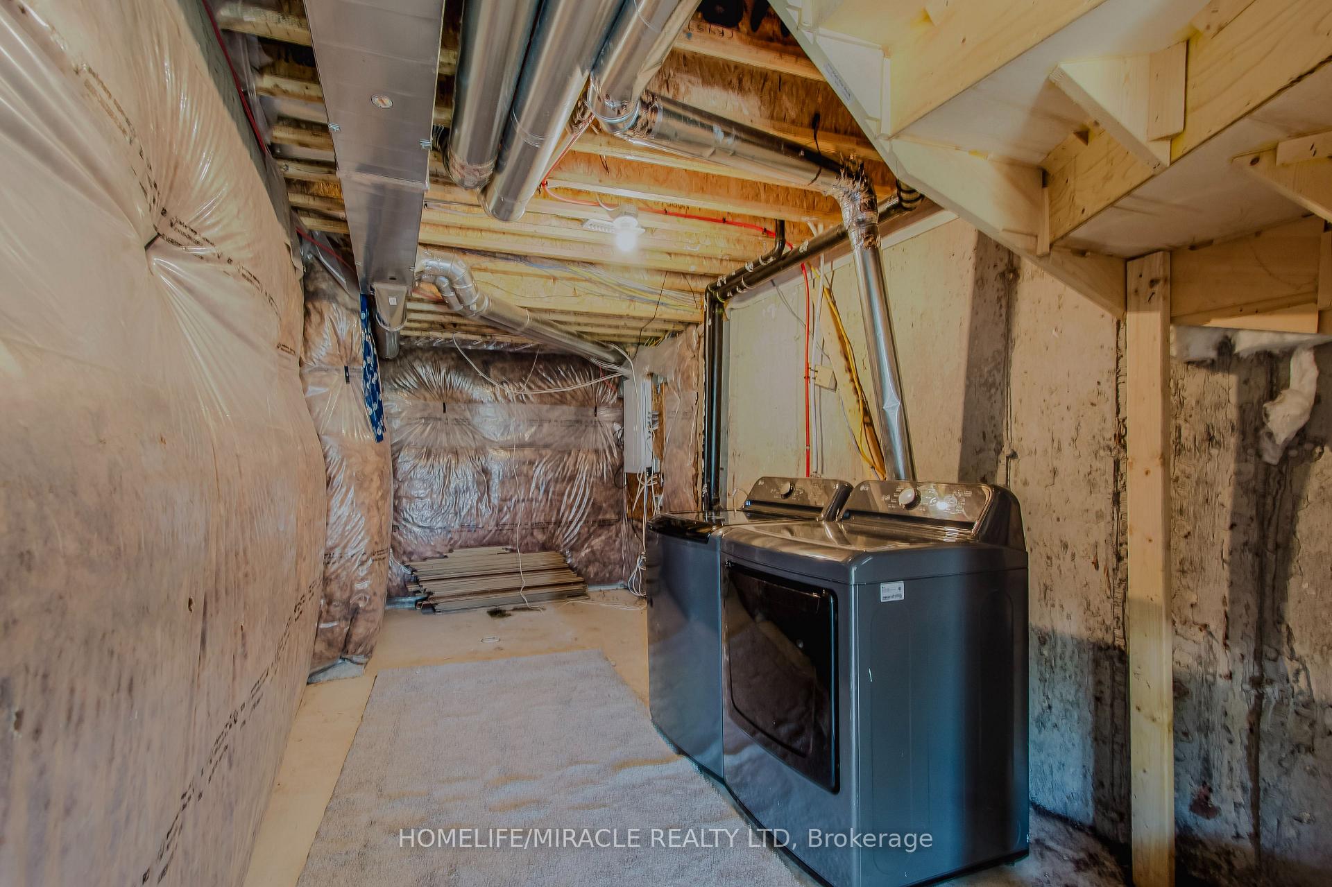 Photo 25 of Unit 21, 740 Linden Drive, Cambridge — HOMEH