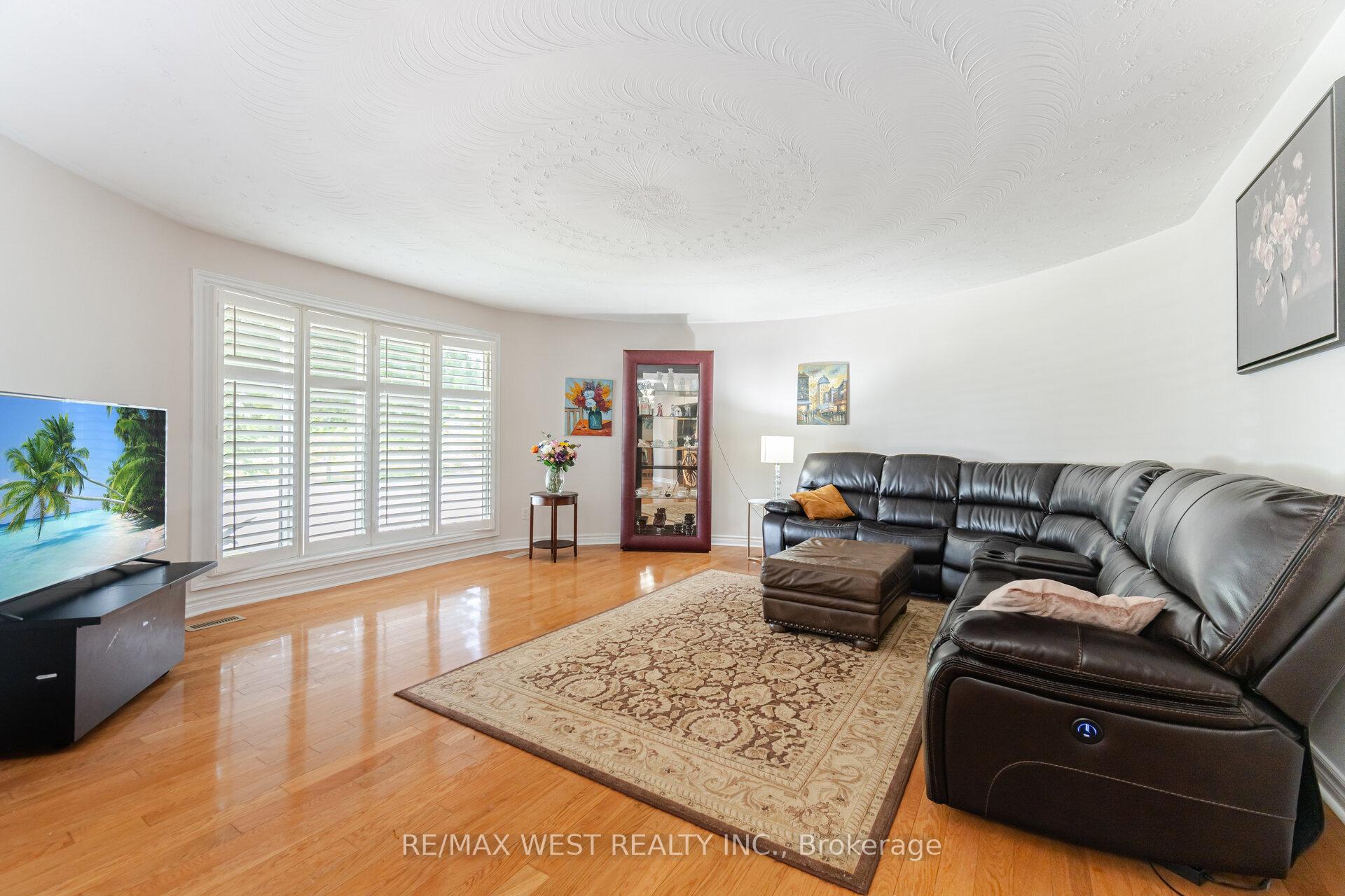 Photo 4 of 500 Mount Albion Road, Hamilton, Red Hill — HOMEH