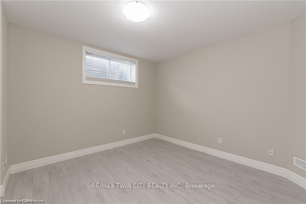 Photo 6 of Unit 6B, 1180 Countrystone Drive, Kitchener — HOMEH