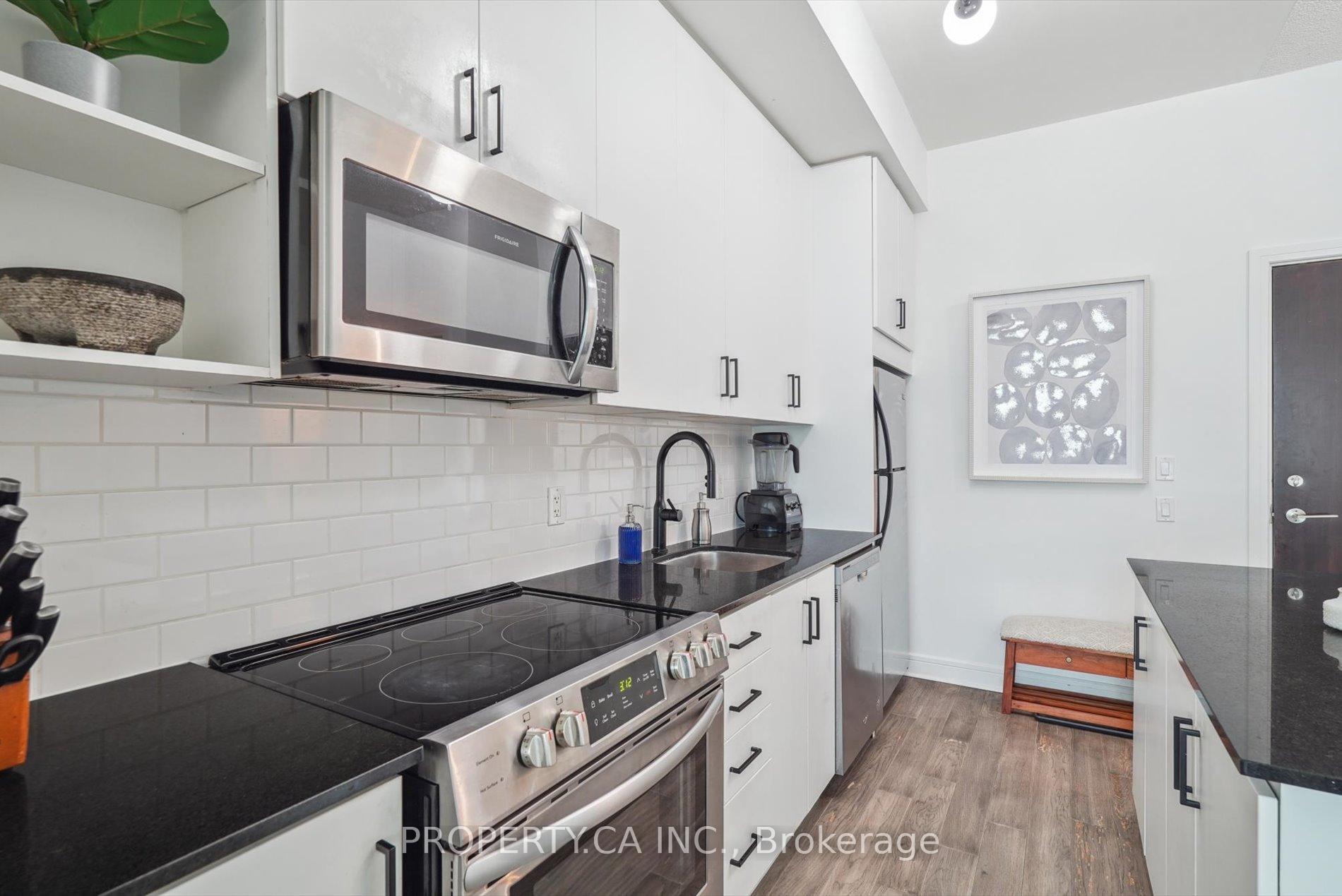 Photo 4 of Unit S417, 112 George Street, Toronto, Moss Park — HOMEH