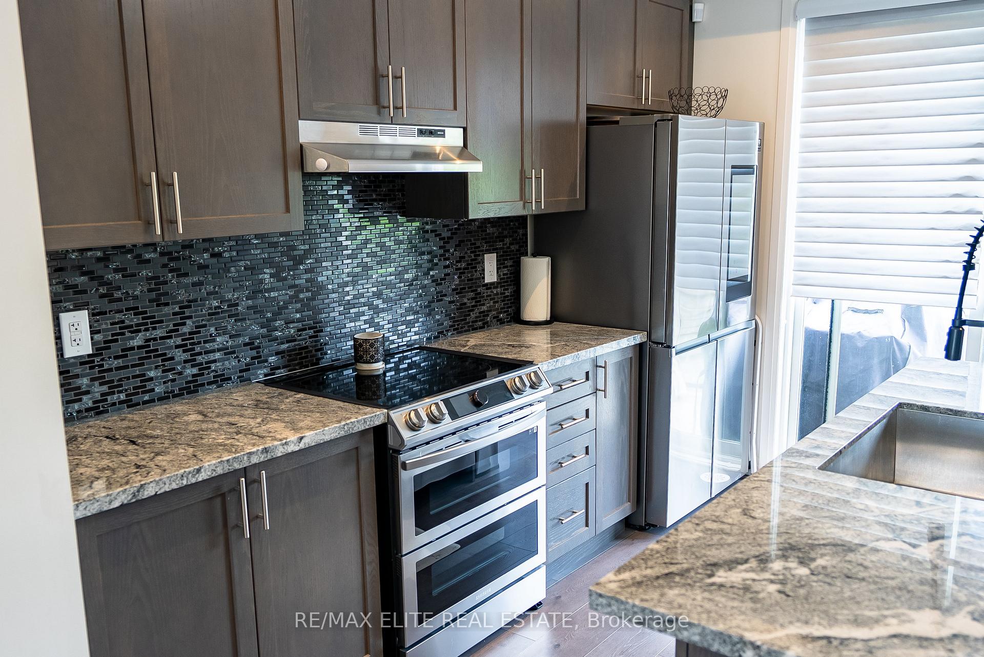 Photo 5 of Unit 26, 13 Totten Trail, New Tecumseth, Tottenham — HOMEH