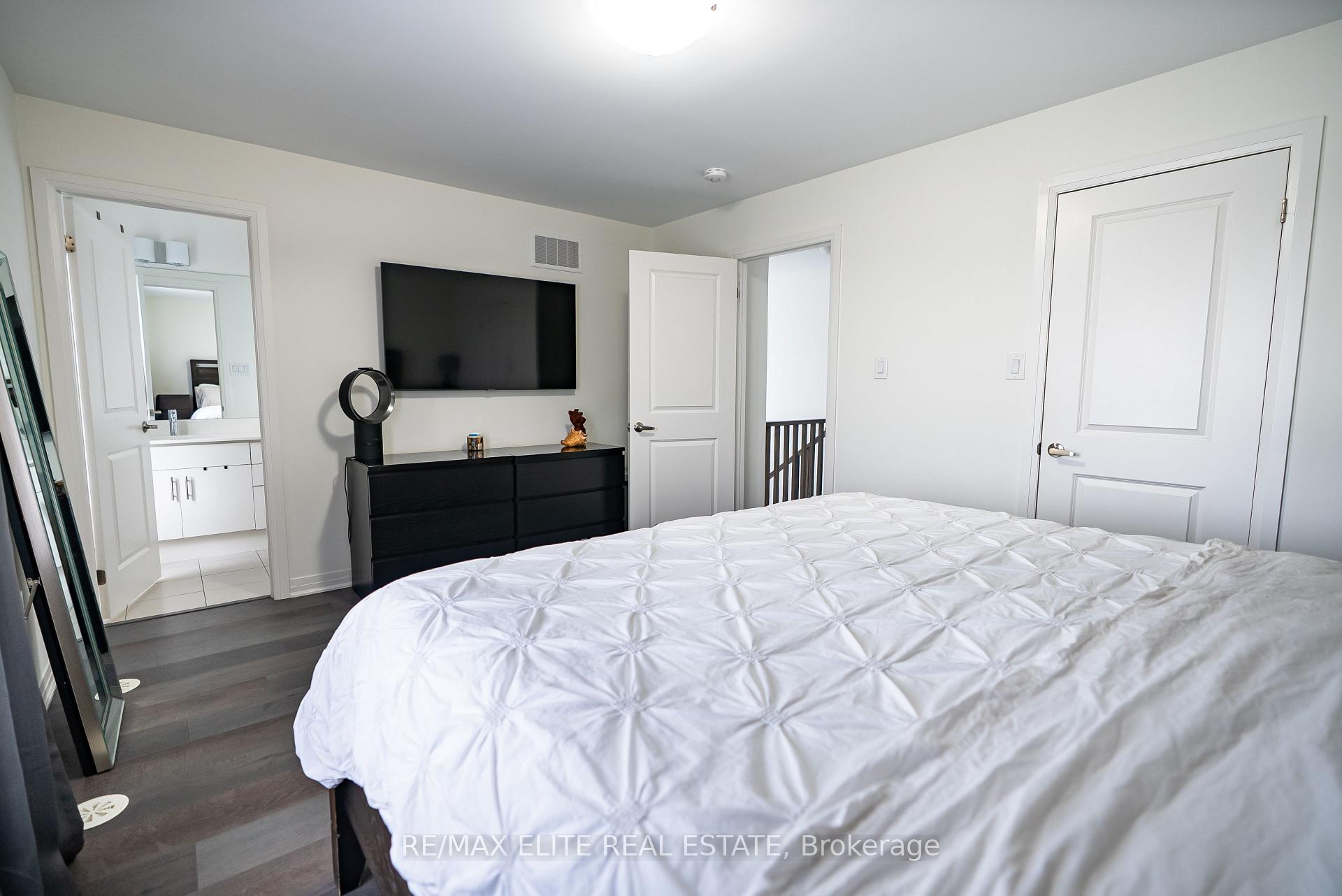 Photo 12 of Unit 26, 13 Totten Trail, New Tecumseth, Tottenham — HOMEH