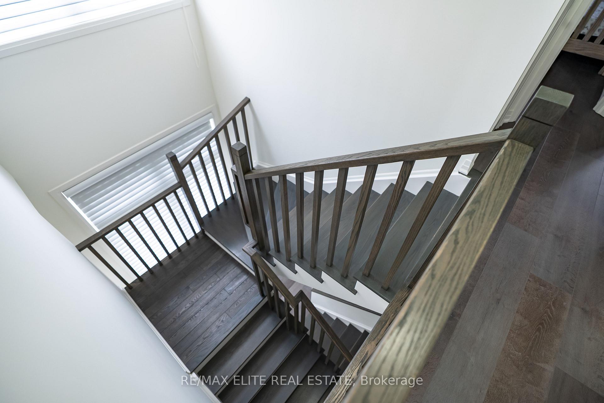 Photo 21 of Unit 26, 13 Totten Trail, New Tecumseth, Tottenham — HOMEH