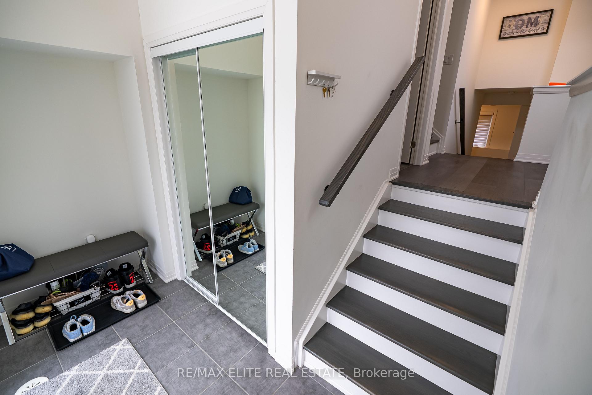 Photo 23 of Unit 26, 13 Totten Trail, New Tecumseth, Tottenham — HOMEH