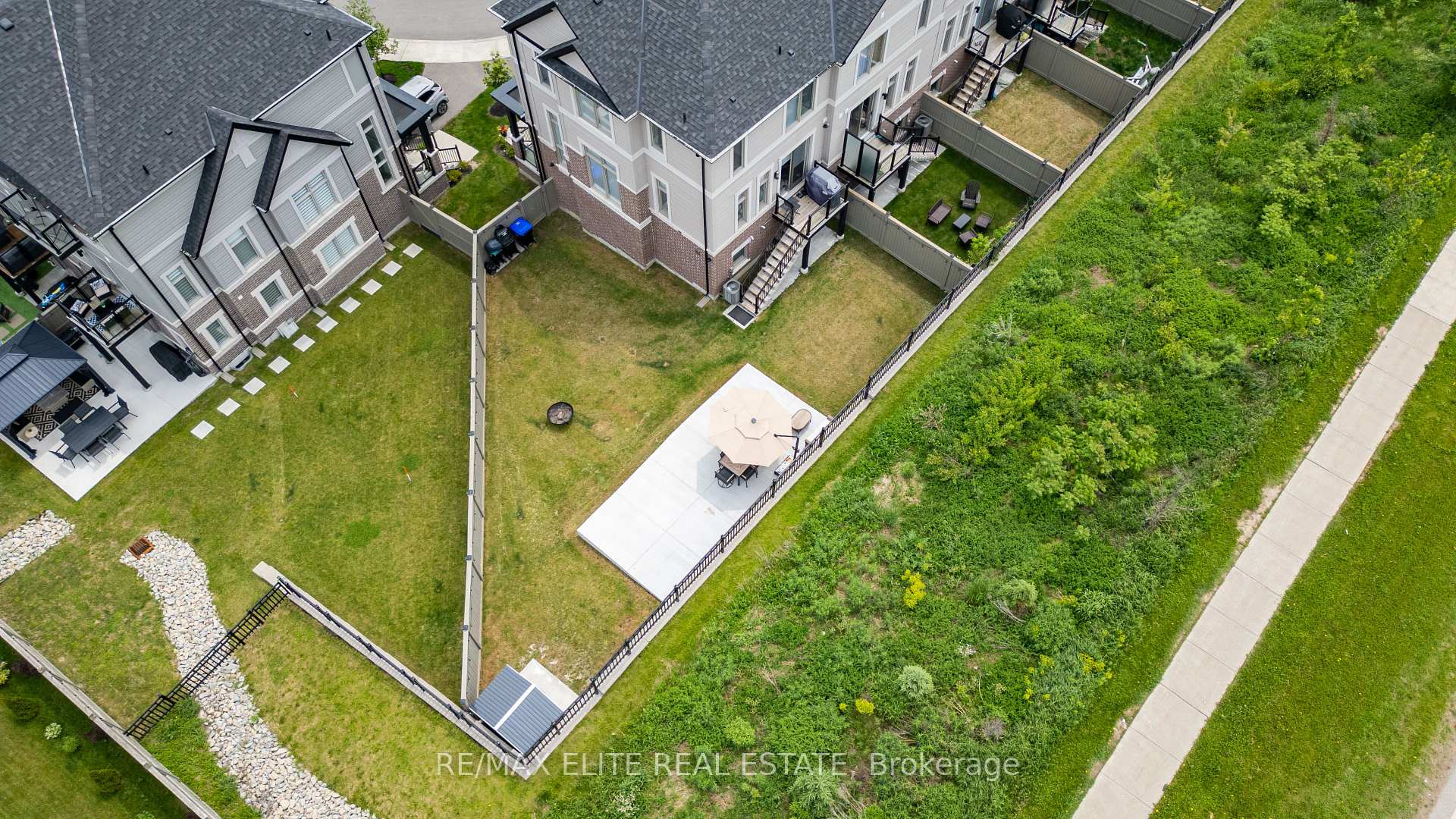 Photo 27 of Unit 26, 13 Totten Trail, New Tecumseth, Tottenham — HOMEH