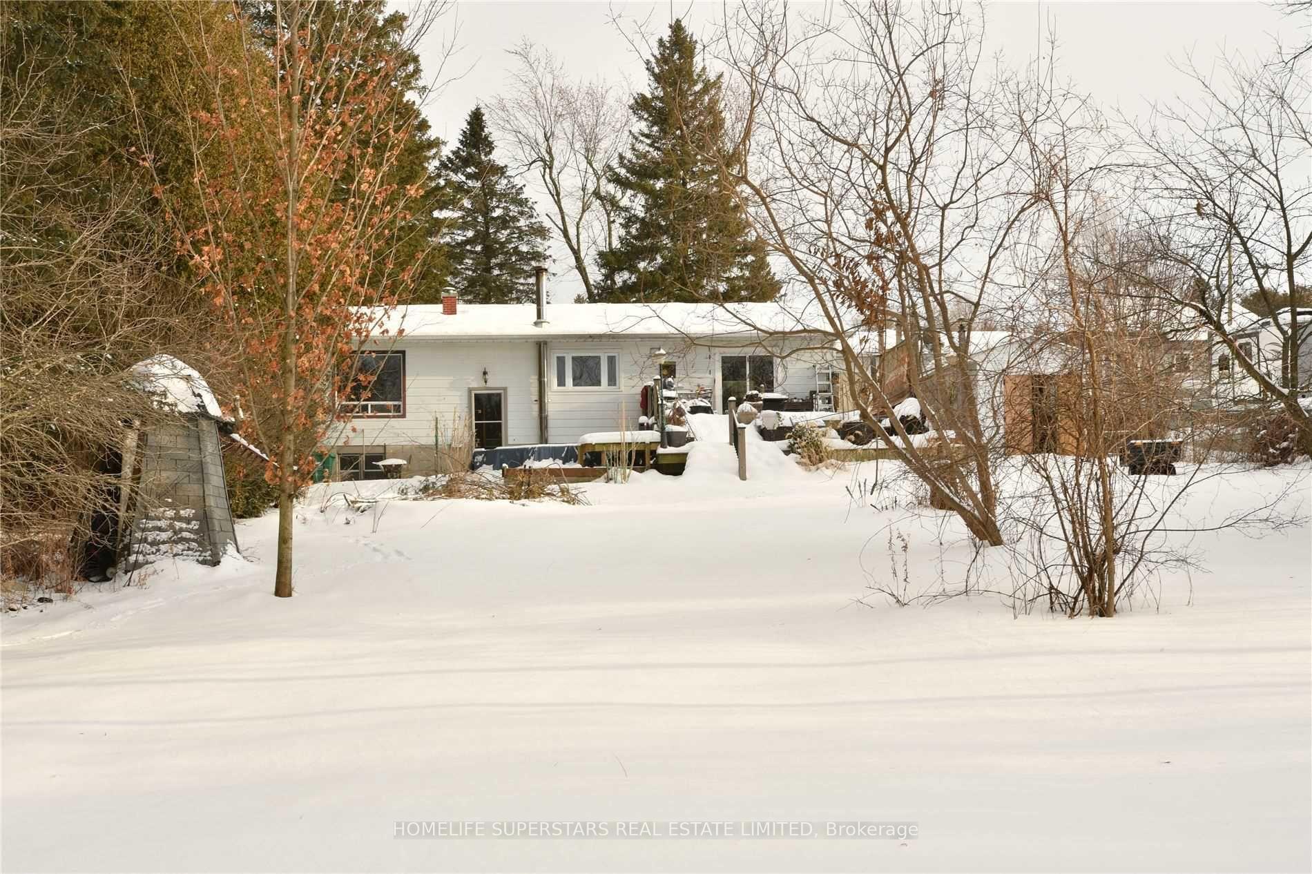 Photo 16 of 19 Larry Street, Caledon, Caledon East — HOMEH