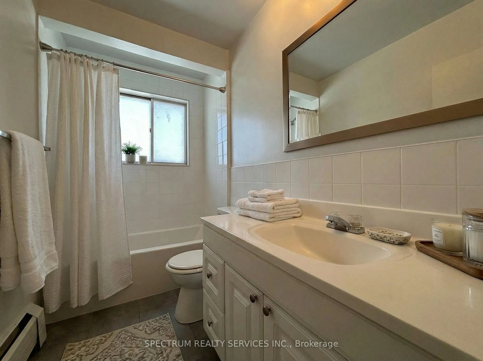 Photo 8 of Unit 10, 357 Connaught Street, Kitchener — HOMEH