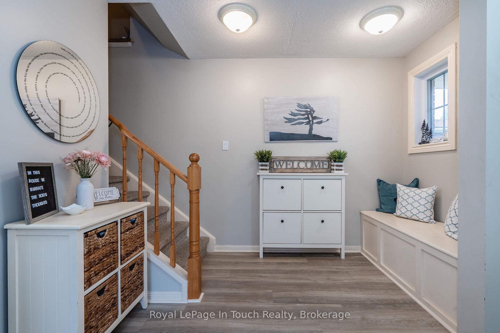 Photo 5 of 215 Margaret Street, Midland — HOMEH