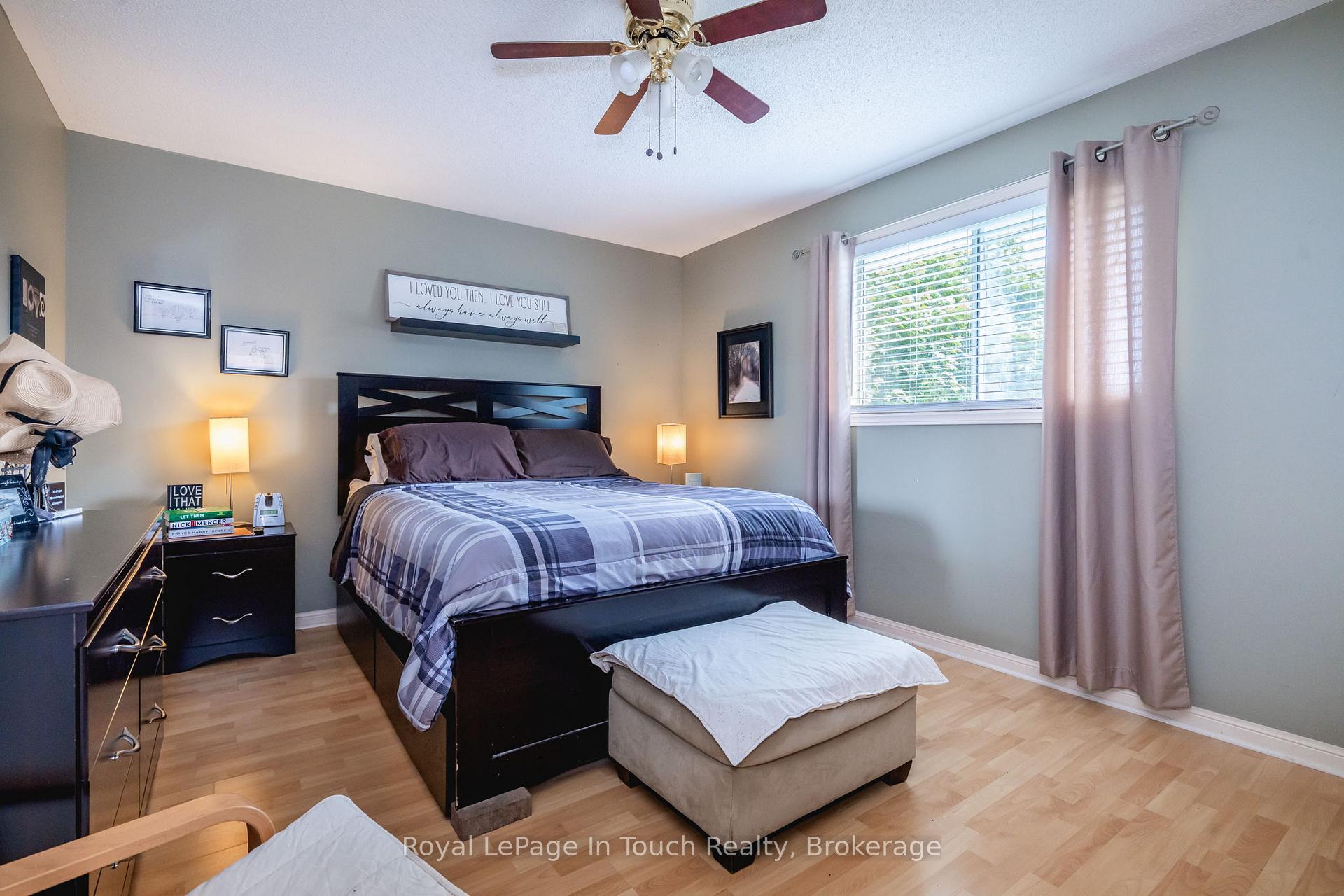 Photo 21 of 215 Margaret Street, Midland — HOMEH
