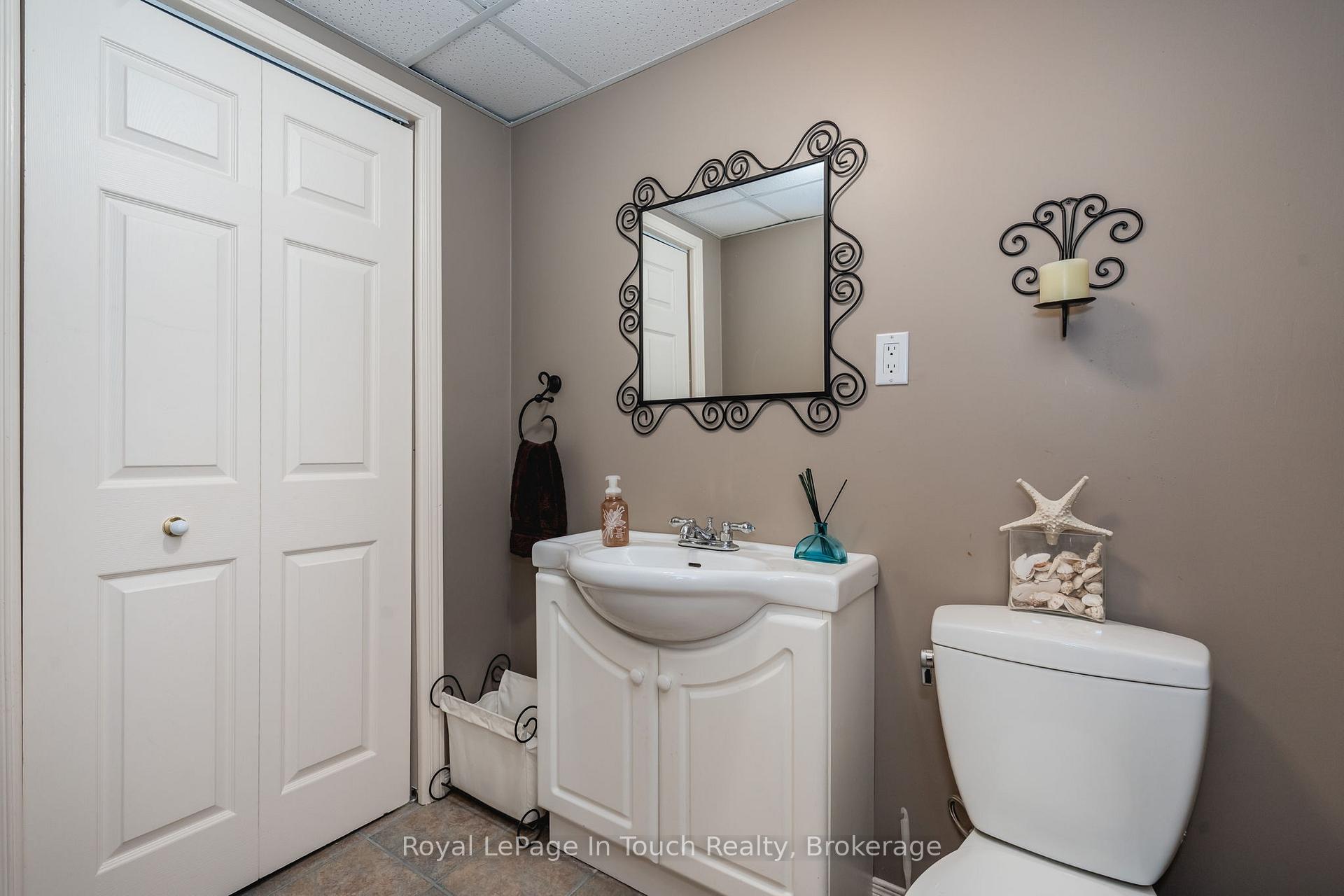 Photo 31 of 215 Margaret Street, Midland — HOMEH
