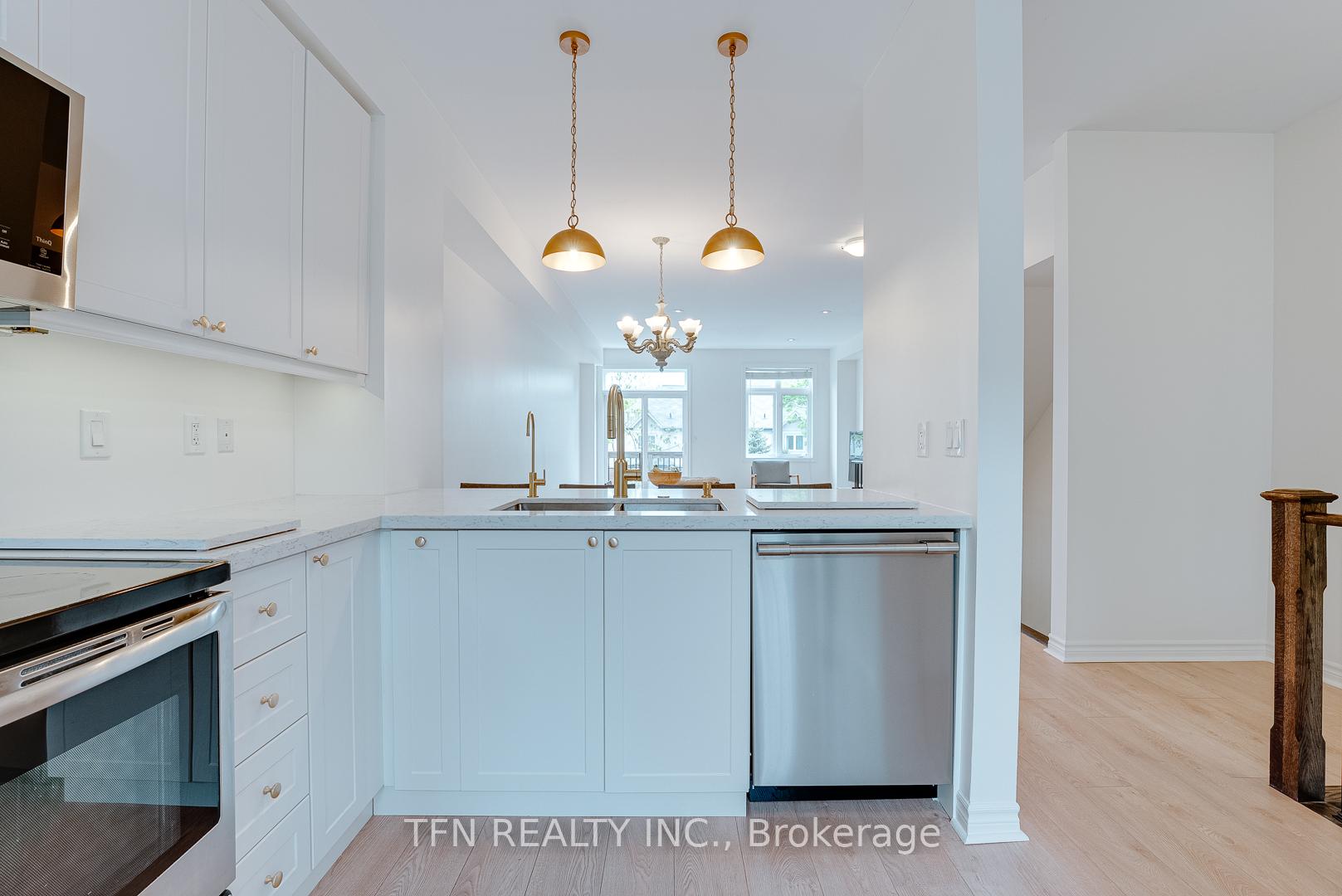 Photo 5 of 2360 Treversh Common, Burlington, Freeman — HOMEH