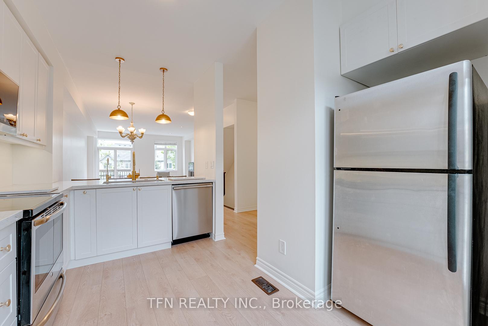 Photo 6 of 2360 Treversh Common, Burlington, Freeman — HOMEH