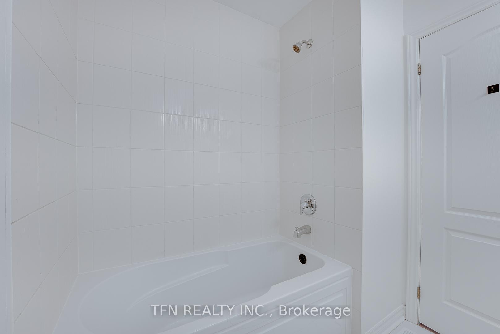Photo 7 of 2360 Treversh Common, Burlington, Freeman — HOMEH