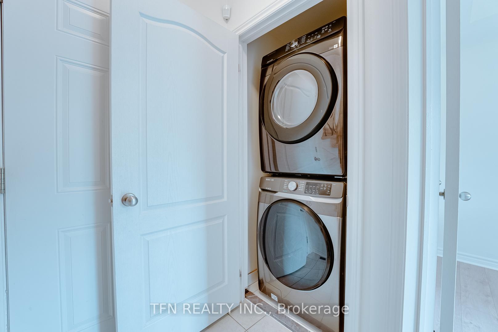 Photo 16 of 2360 Treversh Common, Burlington, Freeman — HOMEH