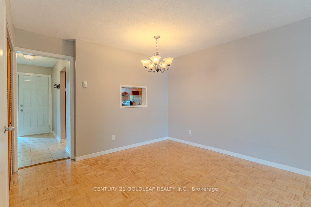 Photo 14 of 1342 Cedarcroft Crescent, Ottawa, Pineview — HOMEH