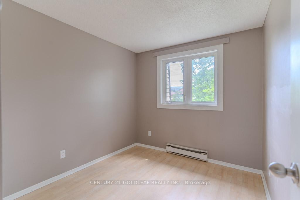 Photo 21 of 1342 Cedarcroft Crescent, Ottawa, Pineview — HOMEH