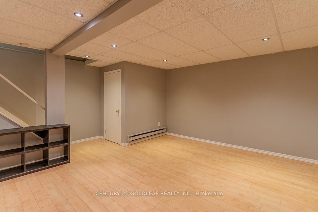 Photo 44 of 1342 Cedarcroft Crescent, Ottawa, Pineview — HOMEH