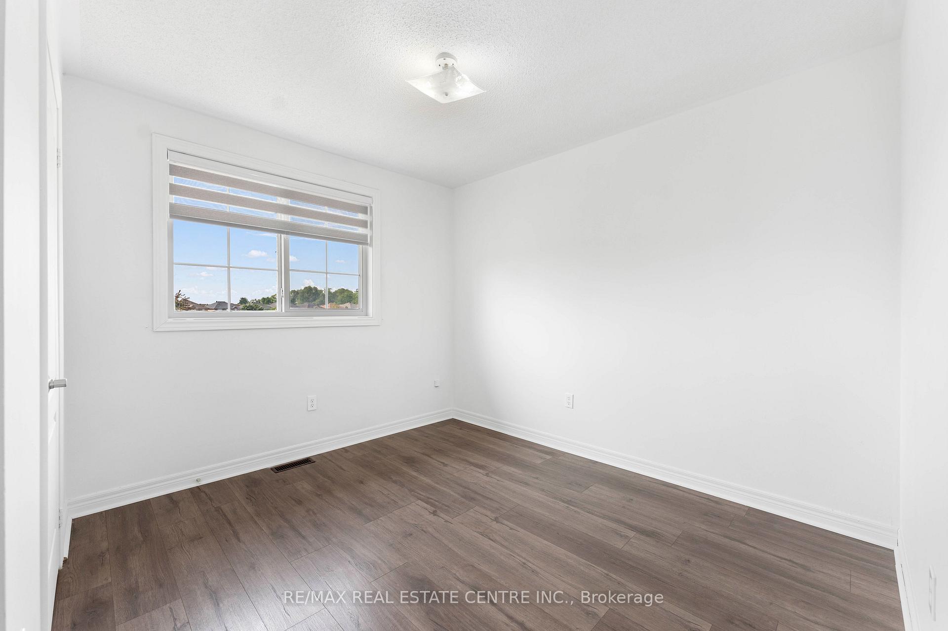 Photo 19 of 40 Octillo Boulevard, Brampton, Sandringham-Wellington — HOMEH