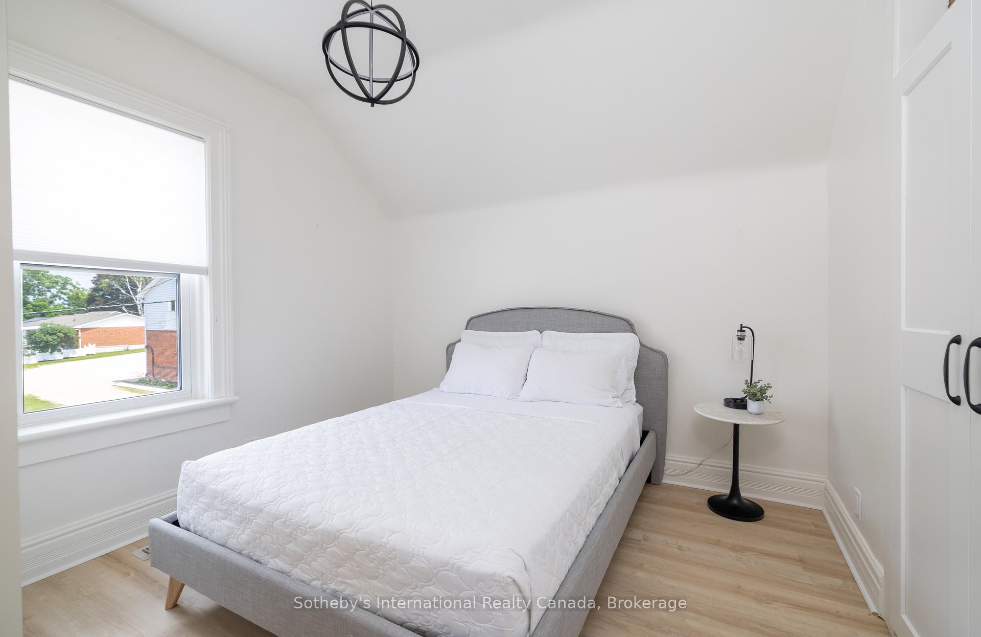 Photo 22 of 40 Toronto Street S, Grey Highlands — HOMEH