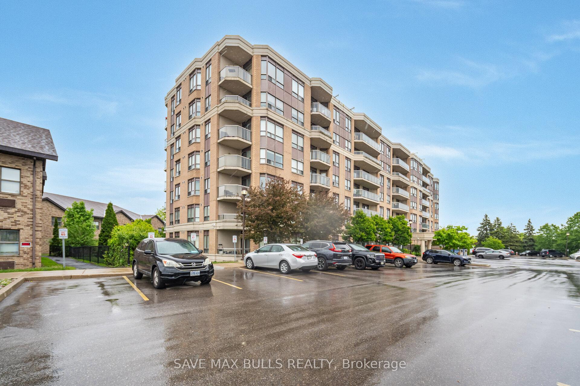 Photo 3 of Unit 303, 300 Ray Lawson Boulevard, Brampton, Fletcher's Creek South — HOMEH