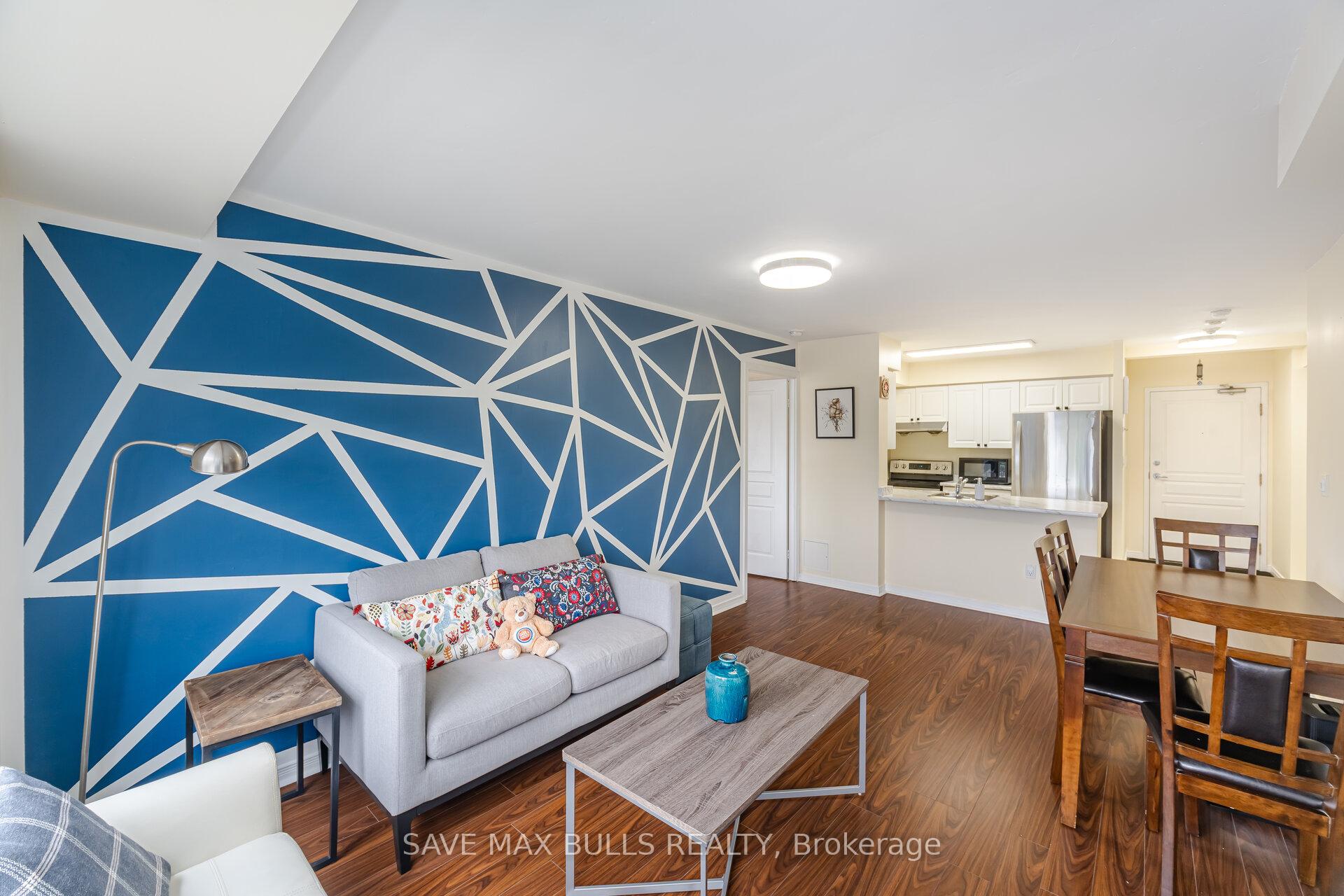 Photo 13 of Unit 303, 300 Ray Lawson Boulevard, Brampton, Fletcher's Creek South — HOMEH