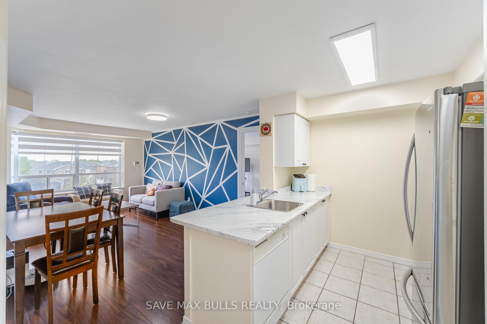 Photo 26 of Unit 303, 300 Ray Lawson Boulevard, Brampton, Fletcher's Creek South — HOMEH