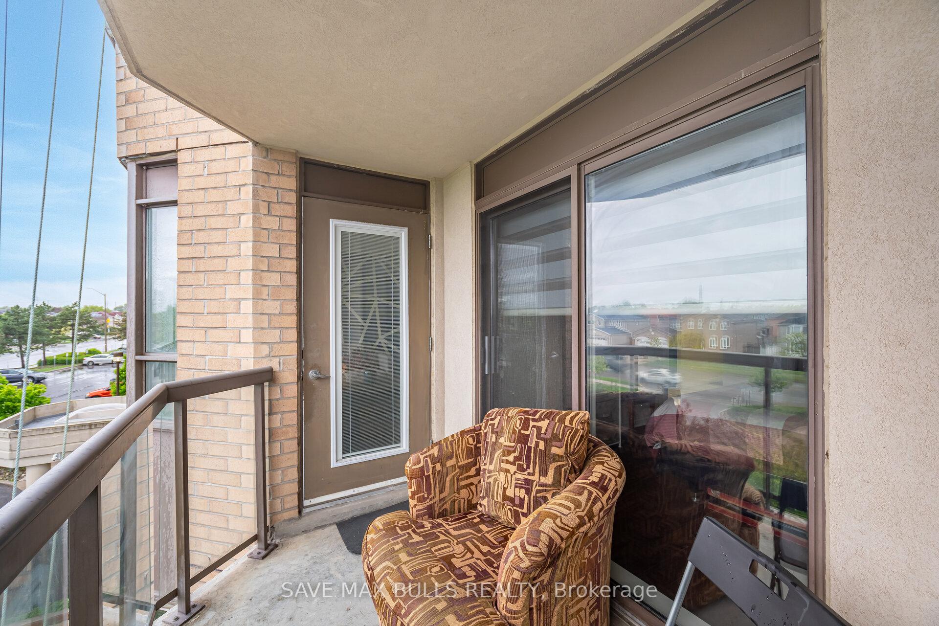 Photo 51 of Unit 303, 300 Ray Lawson Boulevard, Brampton, Fletcher's Creek South — HOMEH