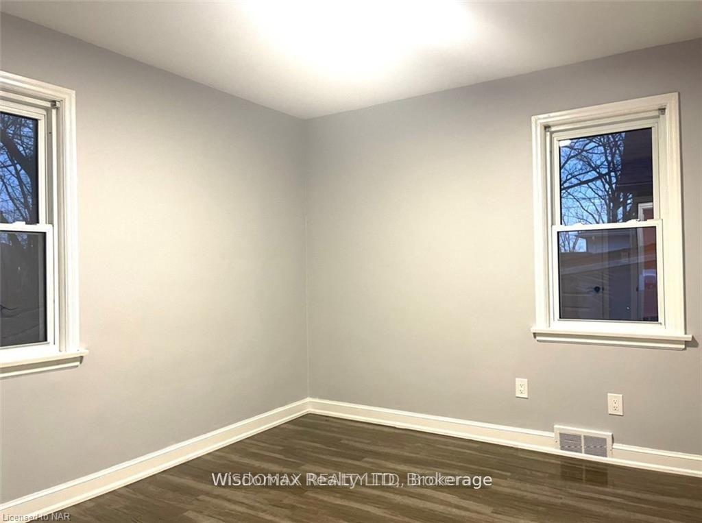 Photo 28 of 15 Philpark Road, St. Catharines, Port Dalhousie — HOMEH