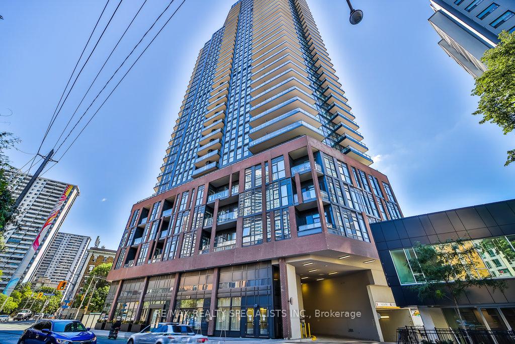 Front of Unit 404, 159 Wellesley Street E