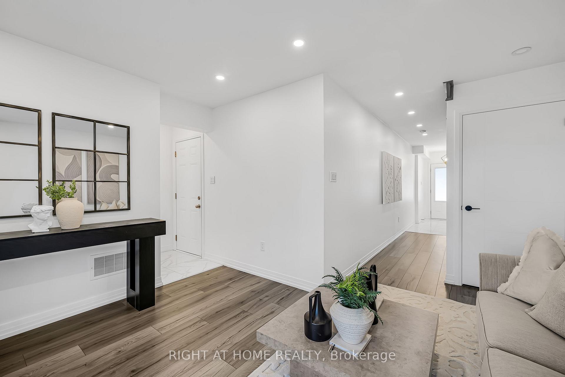 Photo 8 of 112 Bavin Street, Clarington, Bowmanville — HOMEH