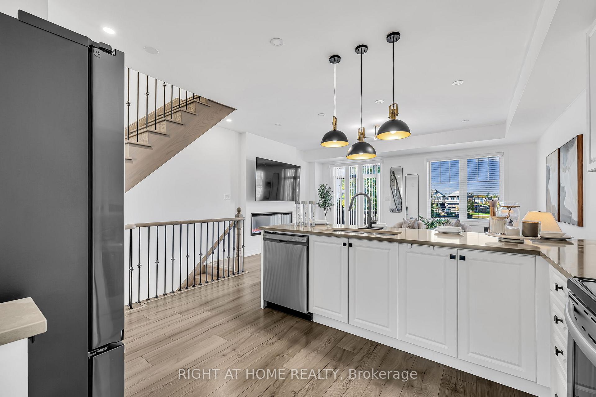 Photo 19 of 112 Bavin Street, Clarington, Bowmanville — HOMEH