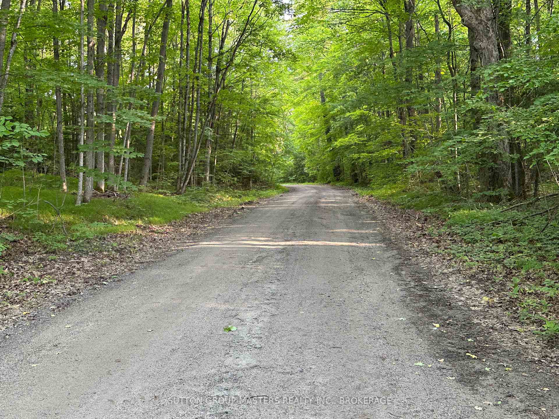 Photo 8 of 31 White Road, Frontenac, Frontenac South — HOMEH