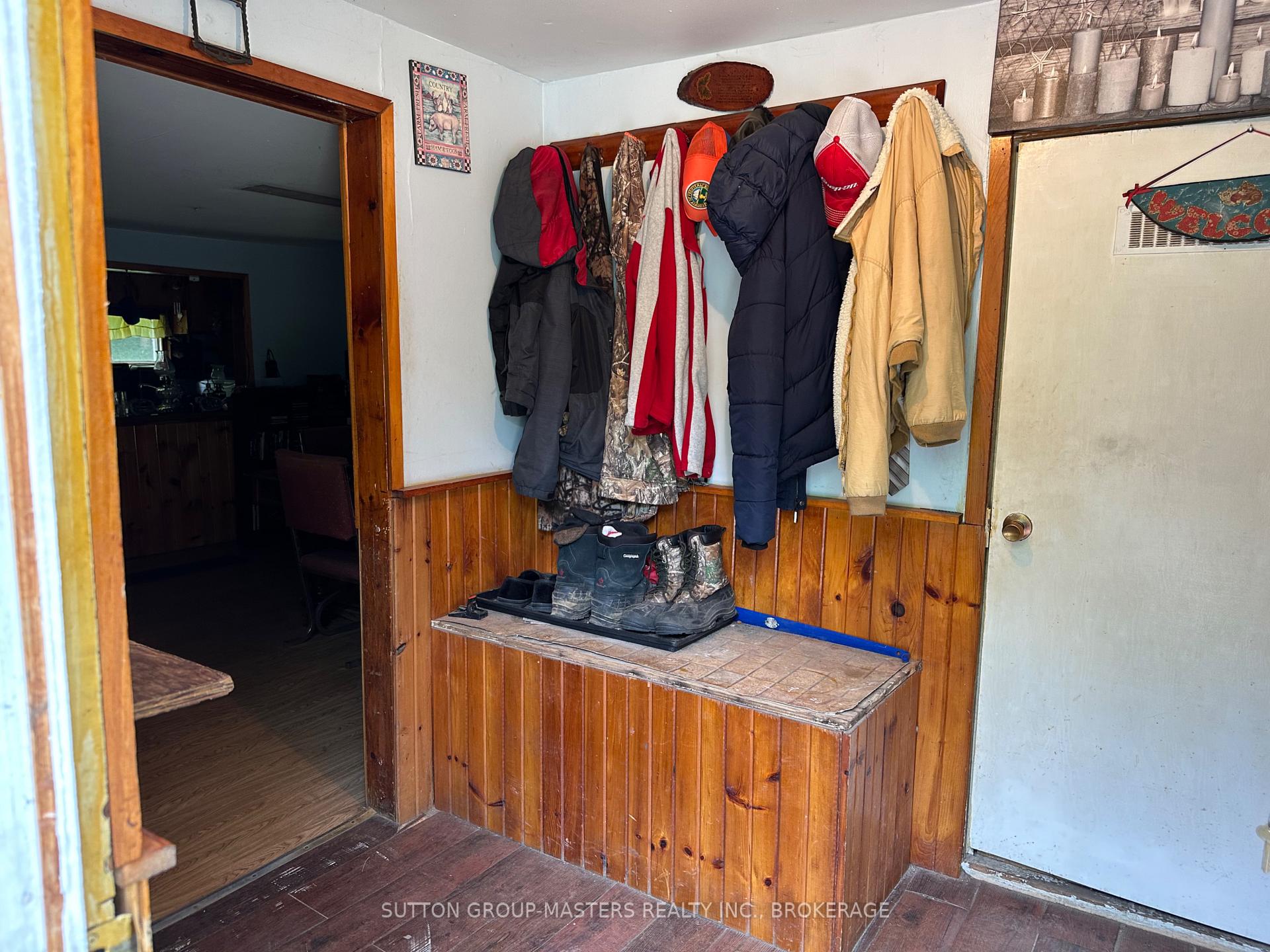 Photo 10 of 31 White Road, Frontenac, Frontenac South — HOMEH