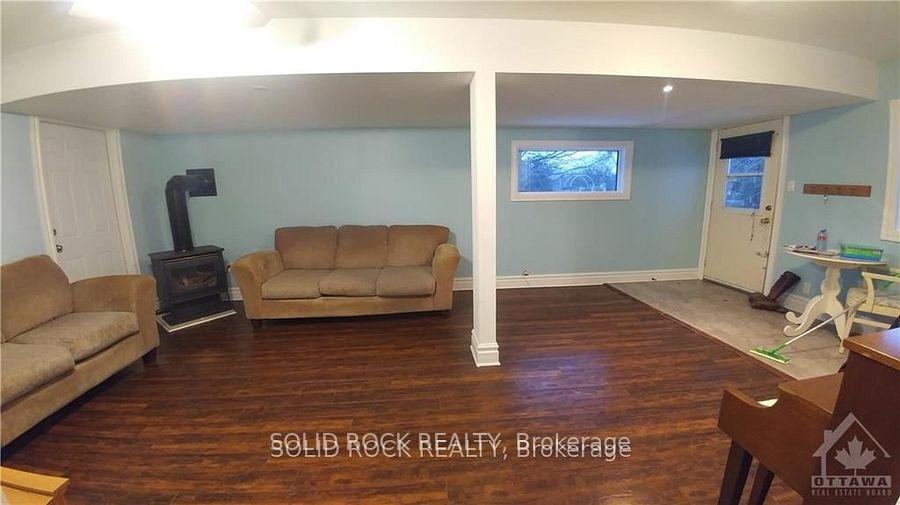 Photo 10 of 1368-1370 Meadow Drive, Ottawa, Greely — HOMEH