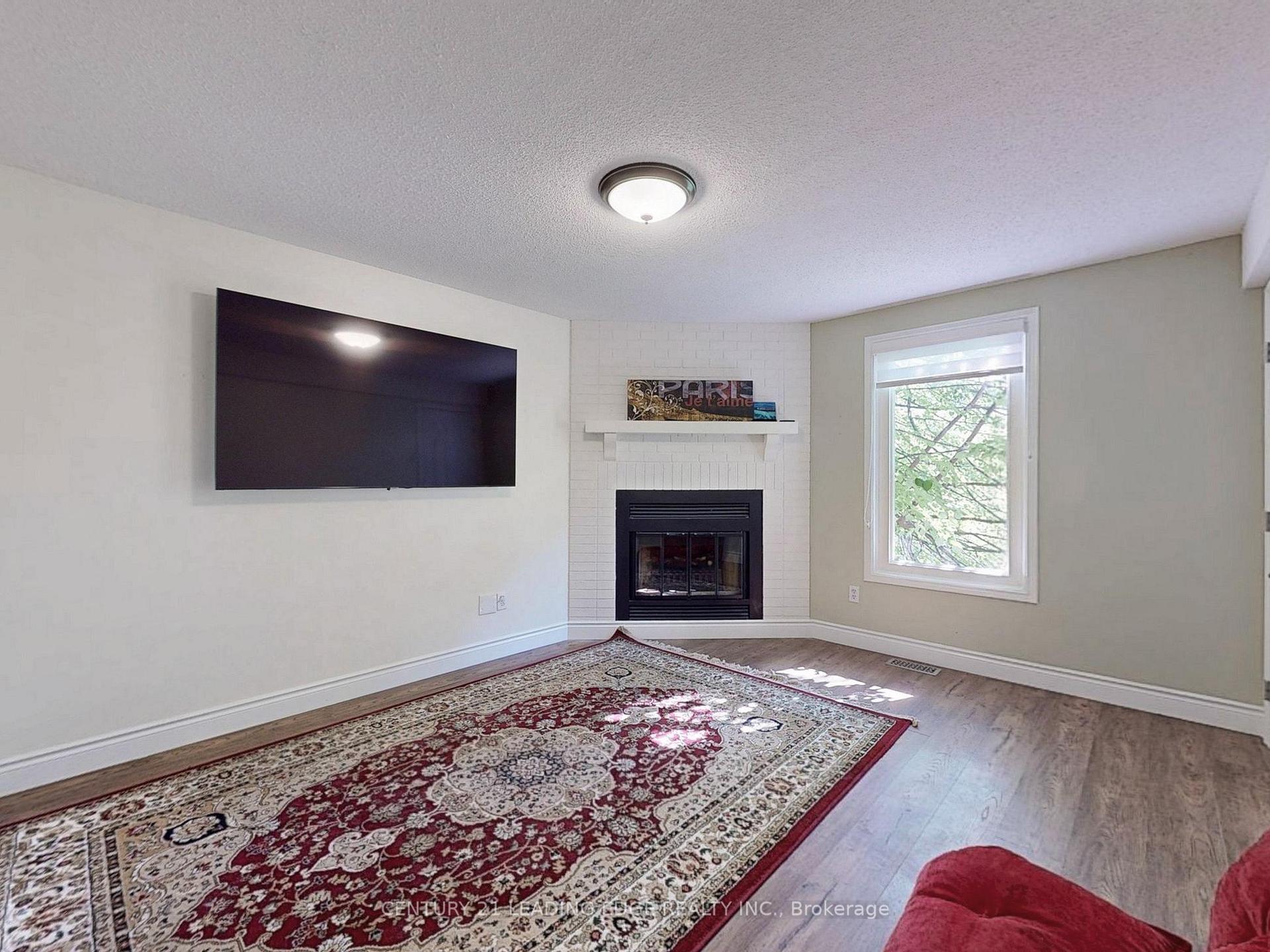 Photo 15 of Unit In Between, 61 Garden Street, Whitby, Downtown Whitby — HOMEH