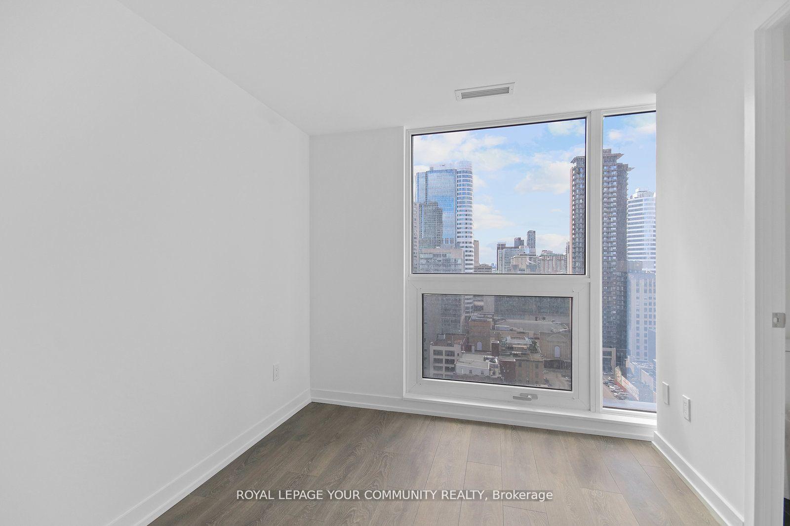 Photo 5 of Unit 2212, 82 Dalhousie Street, Toronto, Church-Yonge Corridor — HOMEH