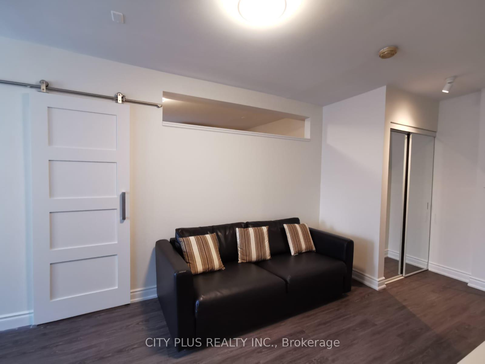 Photo 3 of Unit 2A, 754 Broadview Avenue, Toronto, North Riverdale — HOMEH