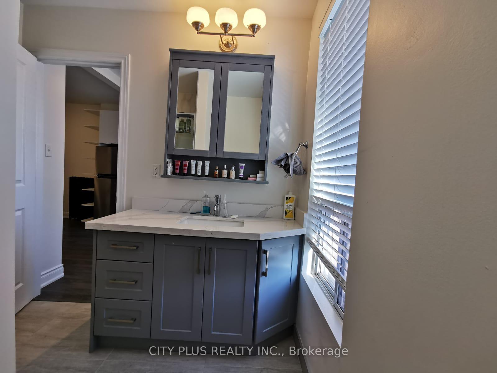 Photo 7 of Unit 2A, 754 Broadview Avenue, Toronto, North Riverdale — HOMEH