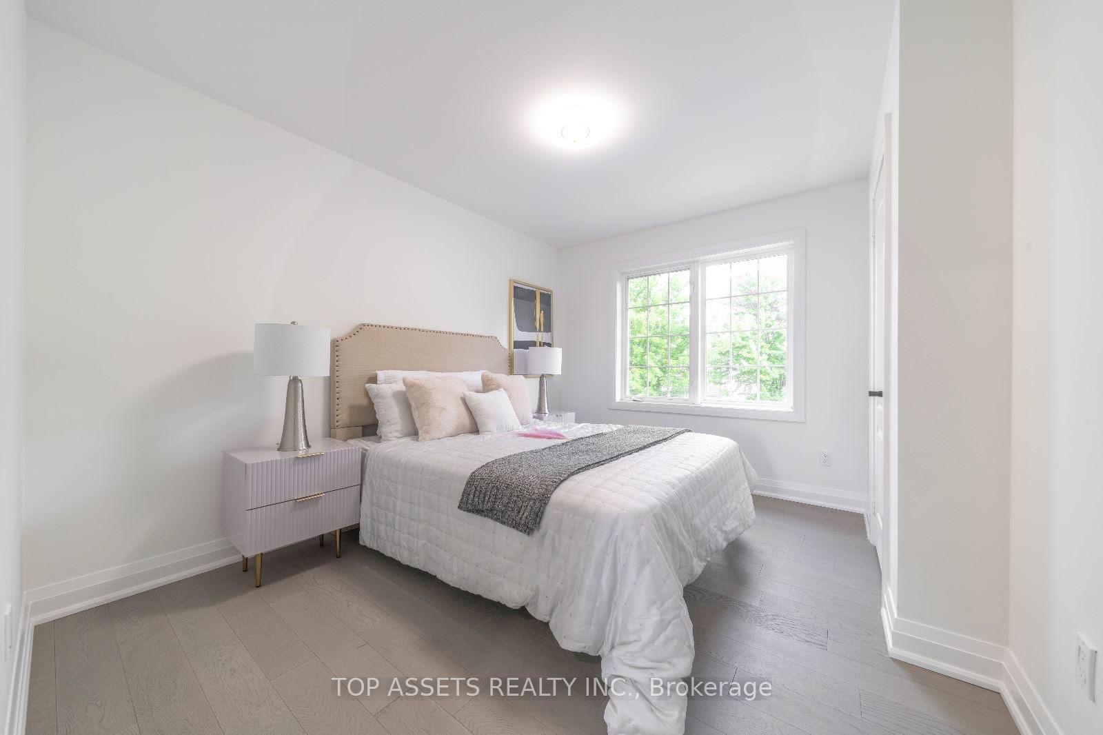 Photo 9 of 37 Landsdown Crescent, Markham, Wismer — HOMEH
