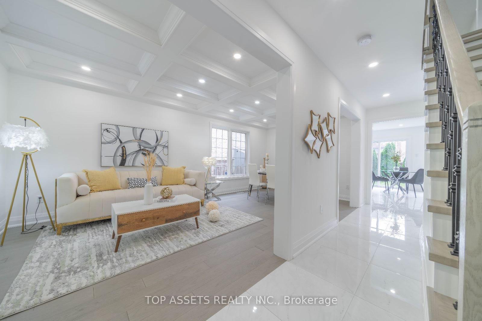 Photo 11 of 37 Landsdown Crescent, Markham, Wismer — HOMEH
