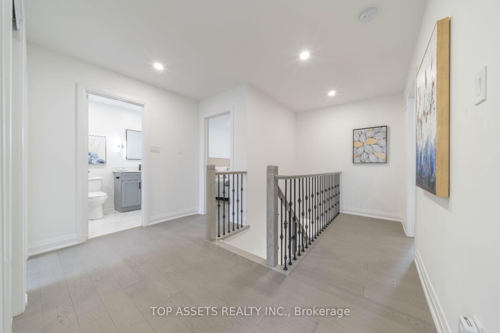 Photo 16 of 37 Landsdown Crescent, Markham, Wismer — HOMEH