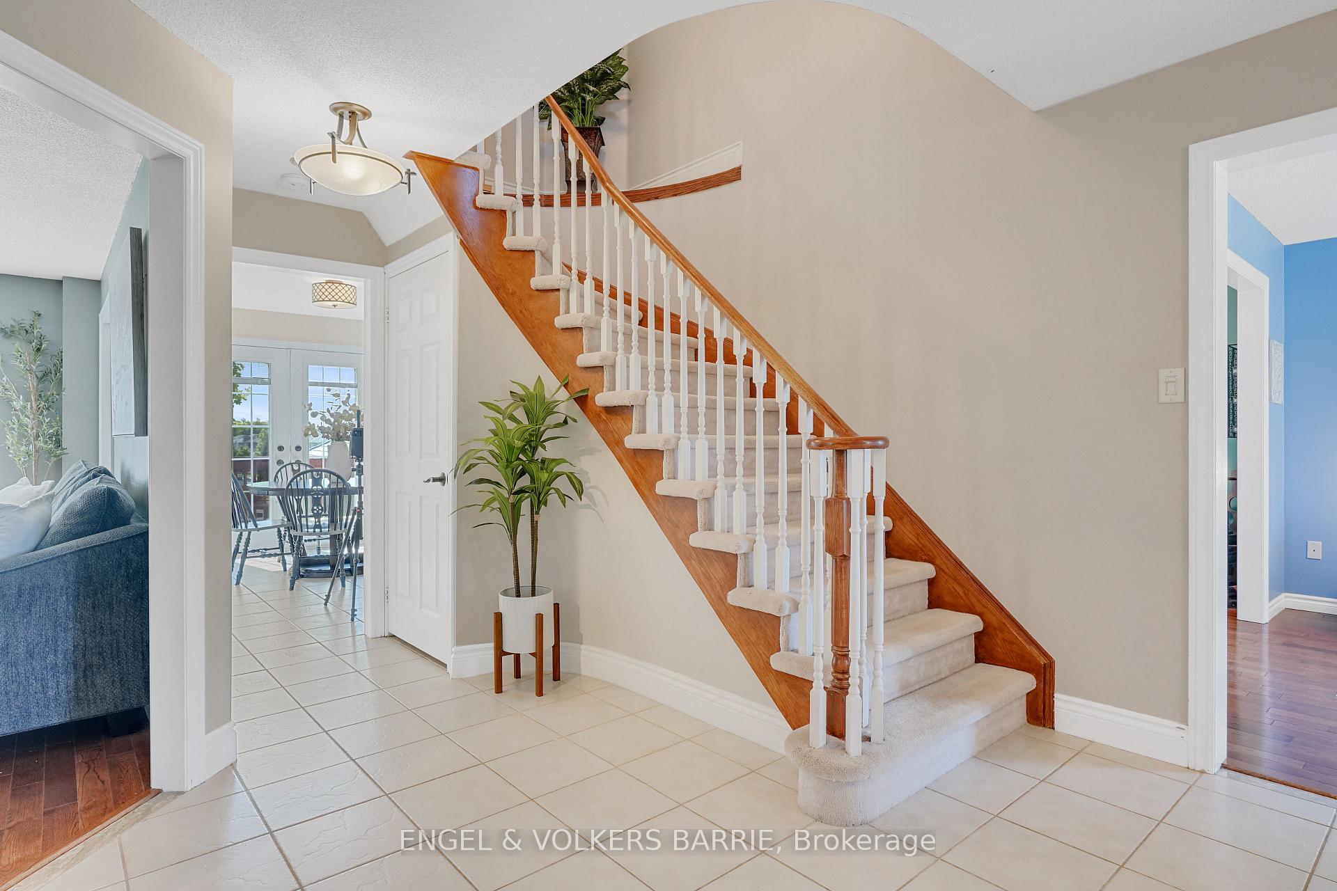 Photo 18 of 14 Muir Drive, Barrie, Ardagh — HOMEH