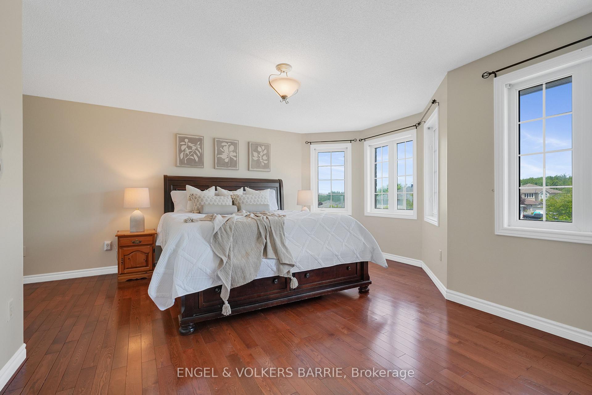 Photo 20 of 14 Muir Drive, Barrie, Ardagh — HOMEH