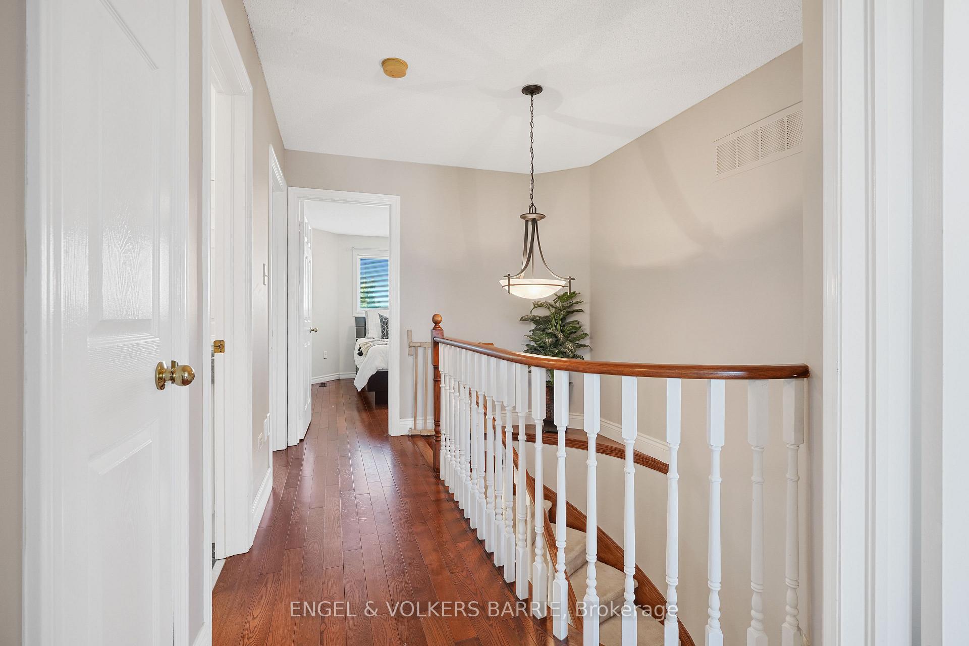 Photo 26 of 14 Muir Drive, Barrie, Ardagh — HOMEH